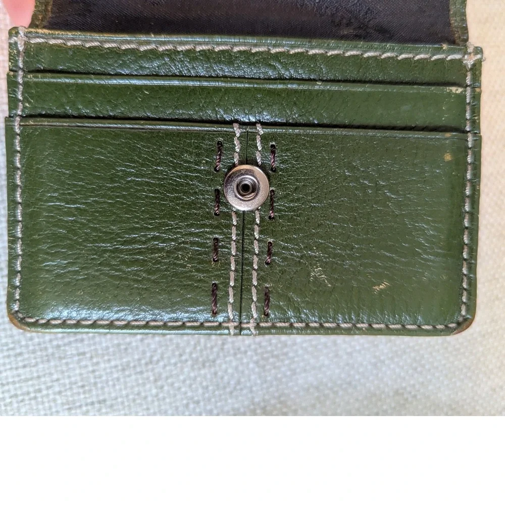 Vtg Fossil Card Green Leather Contrast Stitch Snap Bifold ID Window Wallet